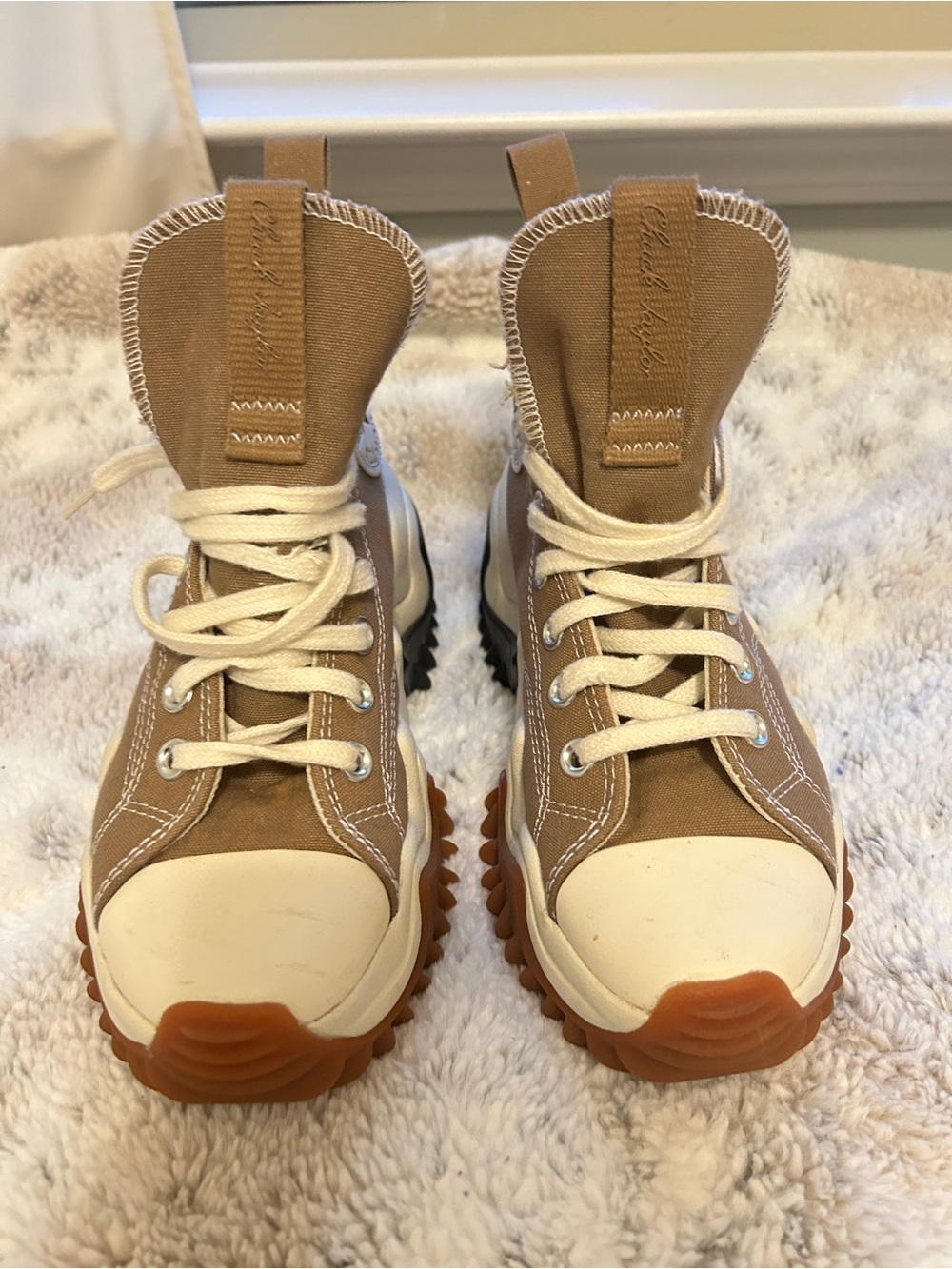 Converse Kids High-Top Sneakers in Tan, White & Brown - Picture 2 of 6
